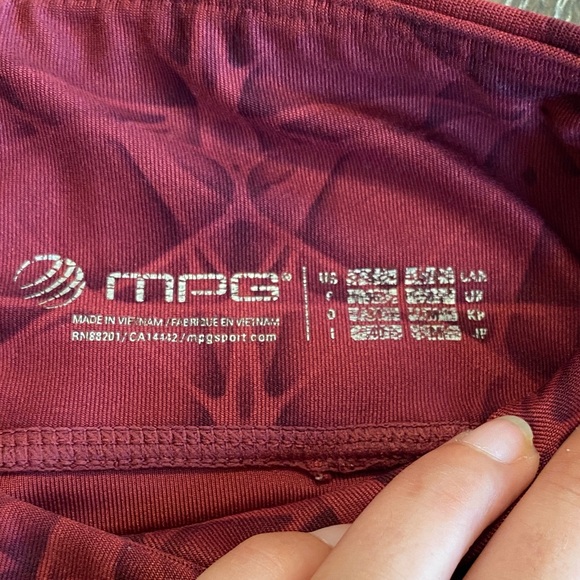 MPG Maroon Patterned Activewear - Picture 2 of 10